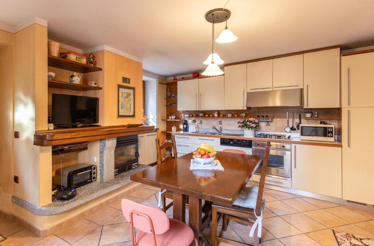 L'Angolo Delle Peonie Apartamento Cannobio Exterior foto